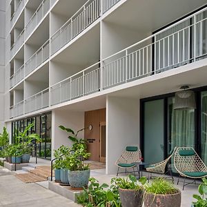 Romer House Waikiki - Adults Only